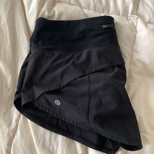 black lululemon speedups